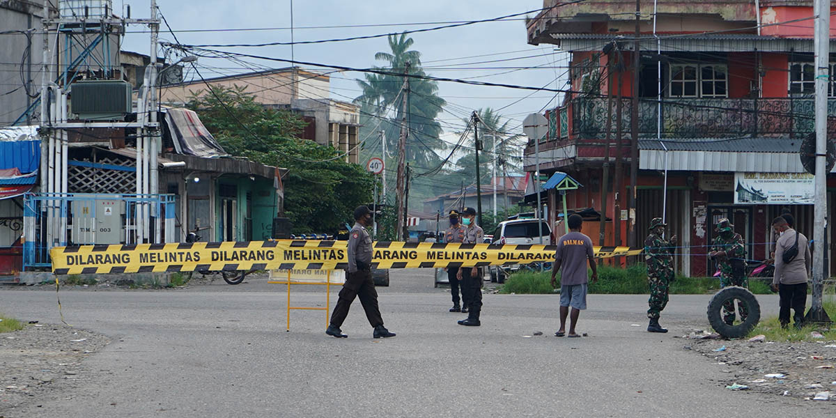 ppkm-di-timika-aparat-keamanan-bakal-blokade-jalan
